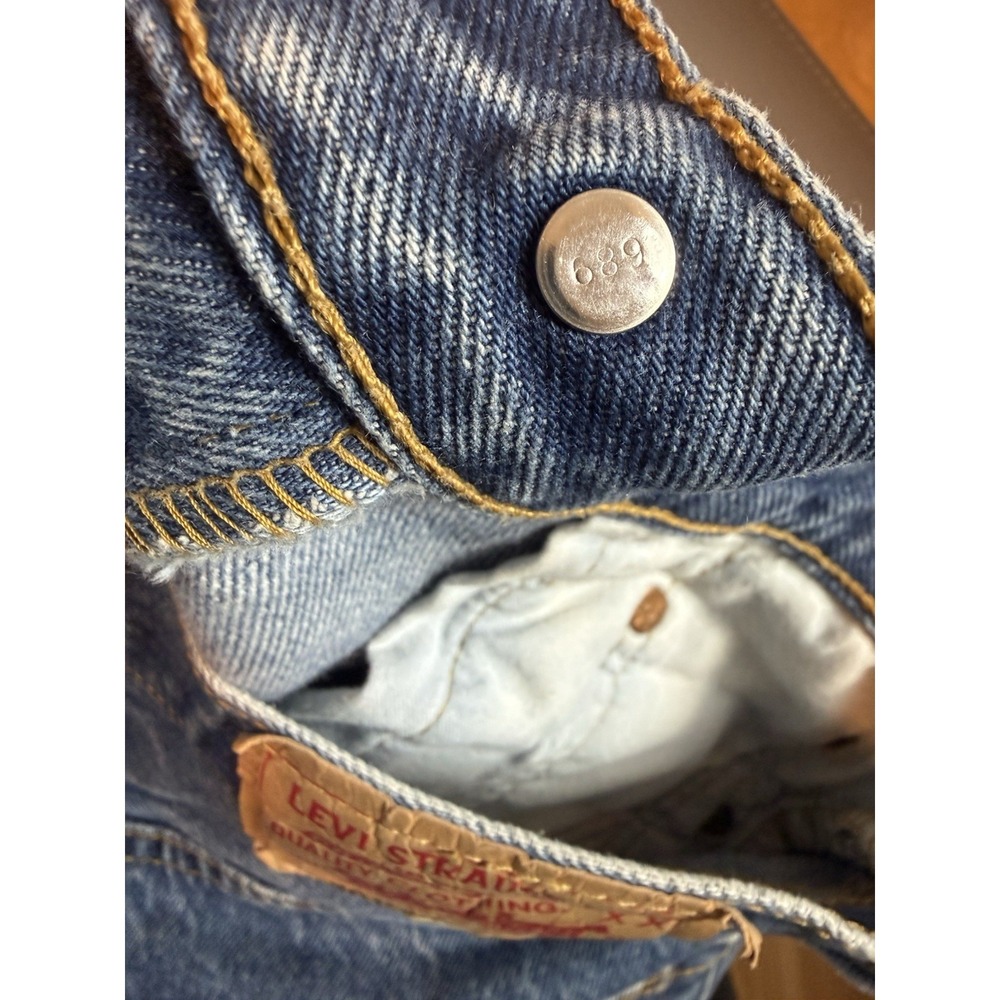 Levis 501xx Y2K Vintage Jean Sz 29x36 Womens Medium Wash Blue Long Boho Western - Picture 11 of 11